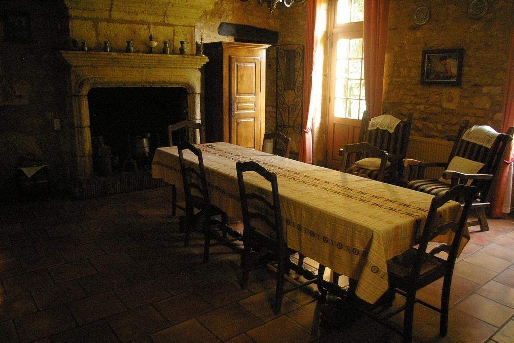 Chambres D'Hotes Du Maine Lalinde Exteriér fotografie